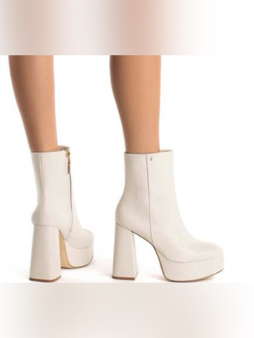 Larroude Dolly platform boots Sz 9 leather ivory